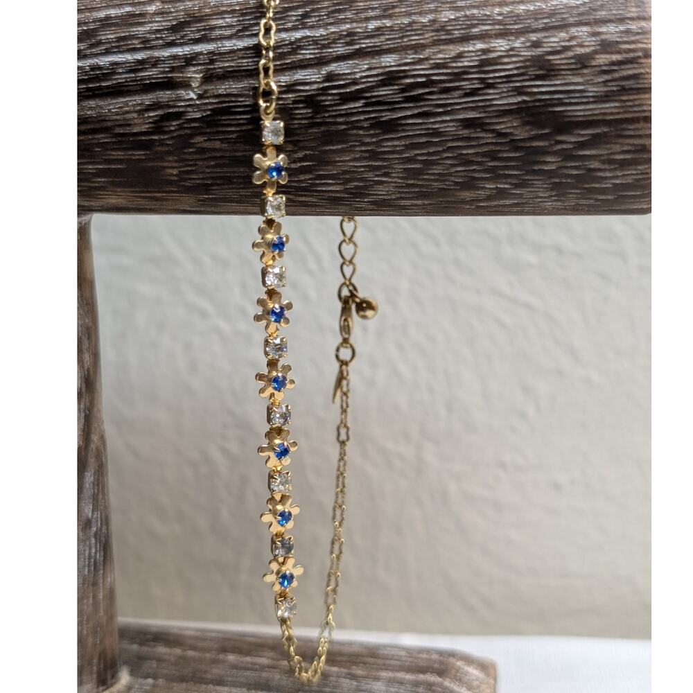 VTG Avon Delicate Blue Clear Crystal Floral Gold Tone Adjustable Ankle Bracelet